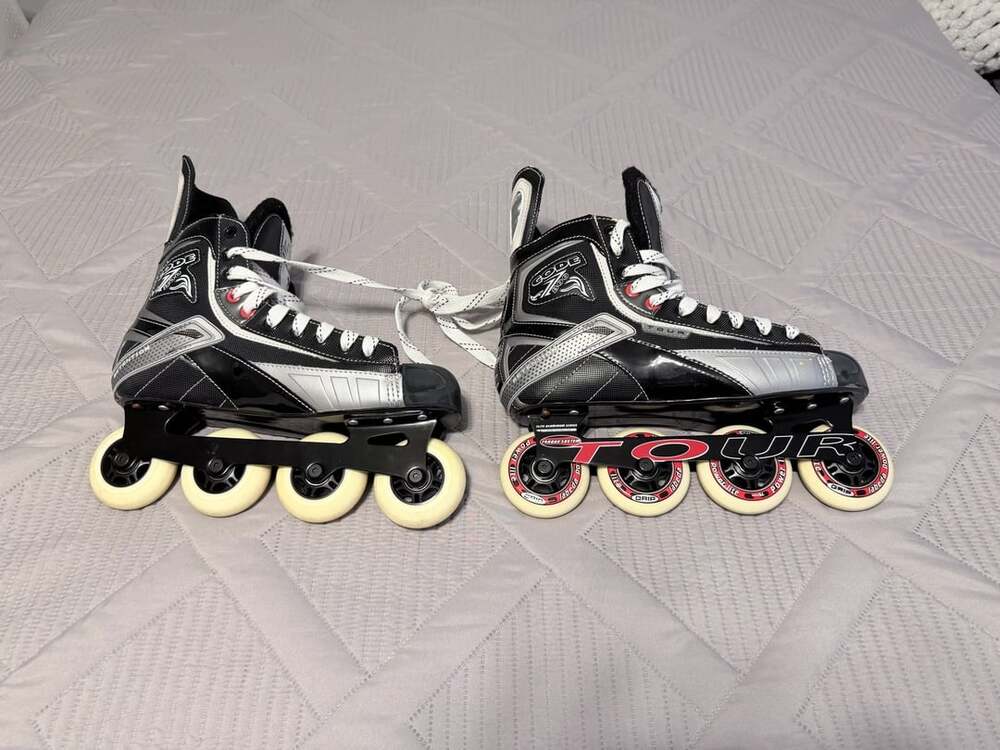 Tour Code 800 Inline Hockey Skates
Size 10 with lace tightener